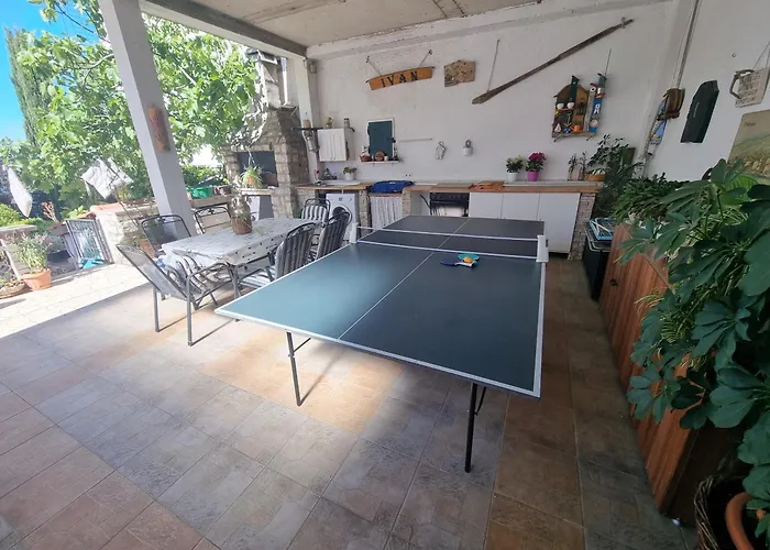 Appartement Ljubo V 10 M From The