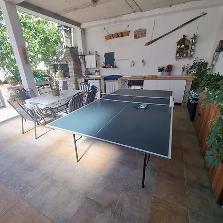 Apartment Ljubo 4+2